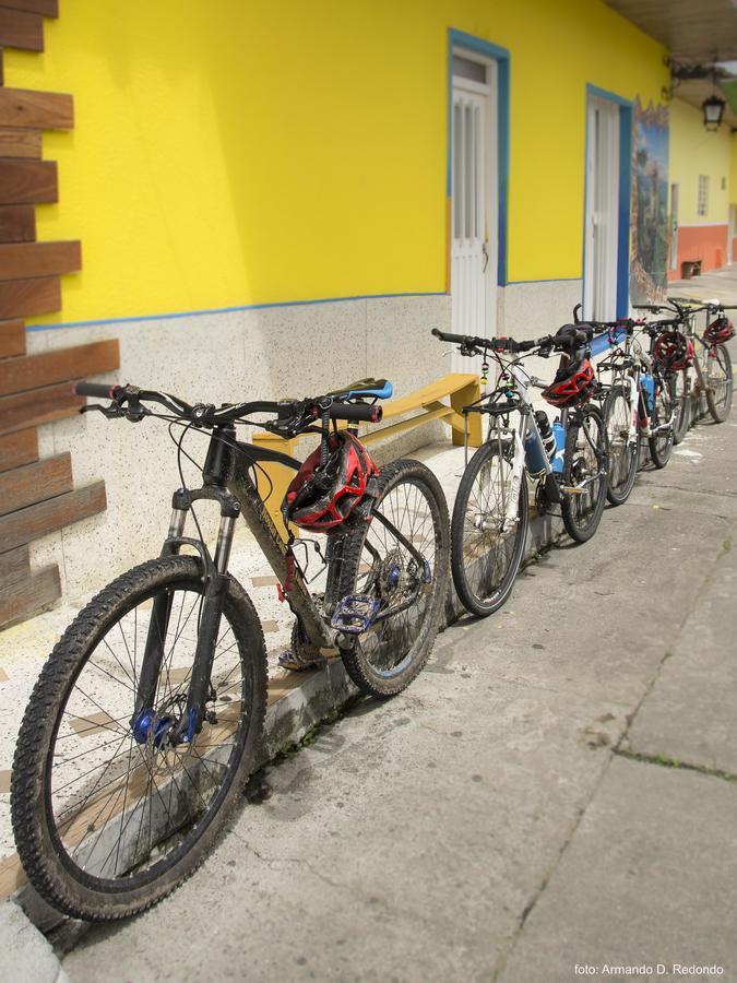Hostal Colina De Lluvia Filandia Exterior photo